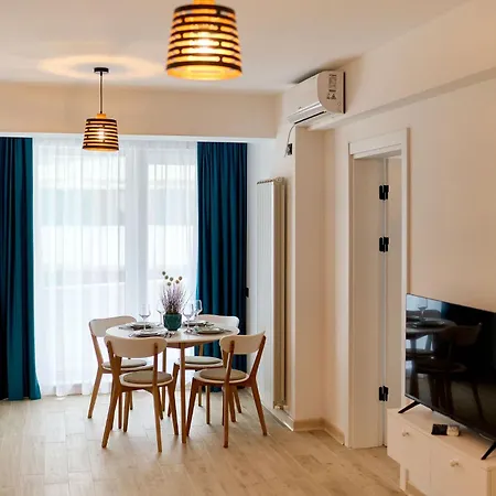 Emerald Gems In Infinity Apartamento